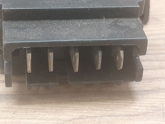 bontott RENAULT SCÉNIC I Központizár Kapcsoló