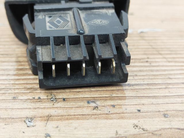 bontott RENAULT SCÉNIC I Központizár Kapcsoló