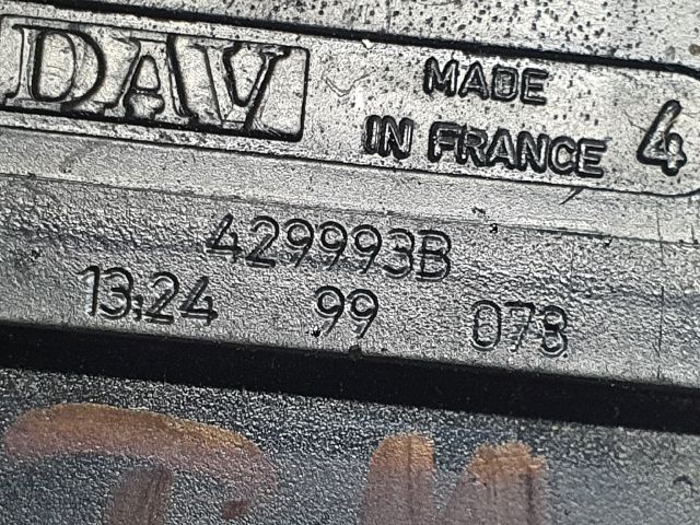 bontott RENAULT SCÉNIC I Központizár Kapcsoló