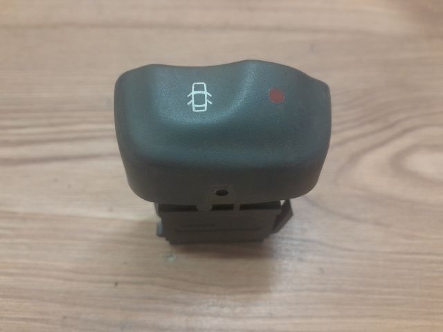 bontott RENAULT SCÉNIC I Központizár Kapcsoló