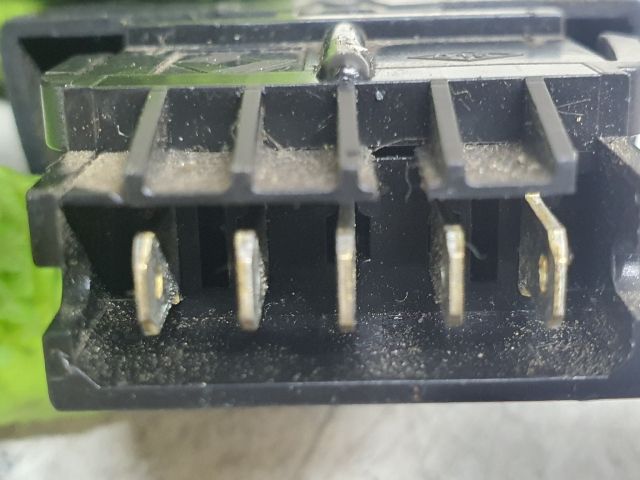 bontott RENAULT SCÉNIC I Központizár Kapcsoló