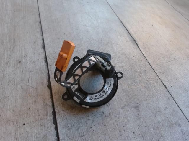 bontott RENAULT SCÉNIC I Légzsák Átvezető Szalagkábel