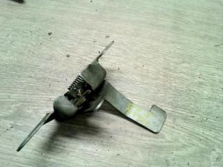 bontott RENAULT SCÉNIC I Motorháztető Zárszerkezet