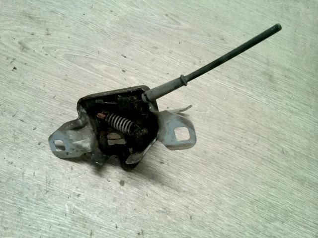 bontott RENAULT SCÉNIC I Motorháztető Zárszerkezet