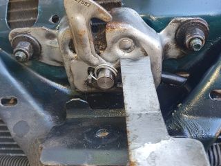 bontott RENAULT SCÉNIC I Motorháztető Zárszerkezet