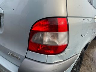 bontott RENAULT SCÉNIC I Motorháztető Zsanér Pár