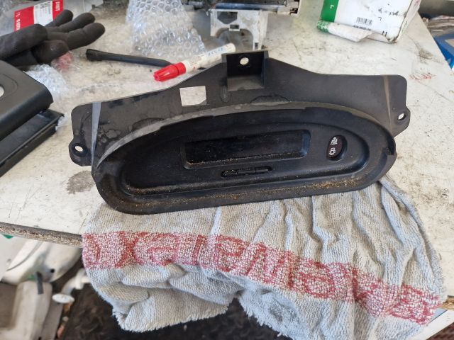 bontott RENAULT SCÉNIC I Multifunkciós Kijelző