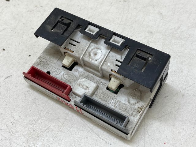 bontott RENAULT SCÉNIC I Multifunkciós Kijelző