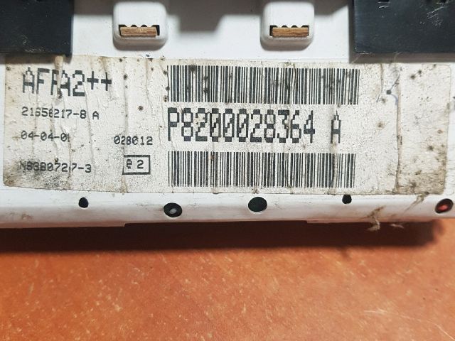 bontott RENAULT SCÉNIC I Multifunkciós Kijelző