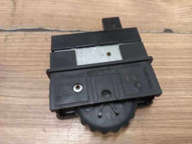 bontott RENAULT SCÉNIC I Műszerfal Fényerő Szabályzó