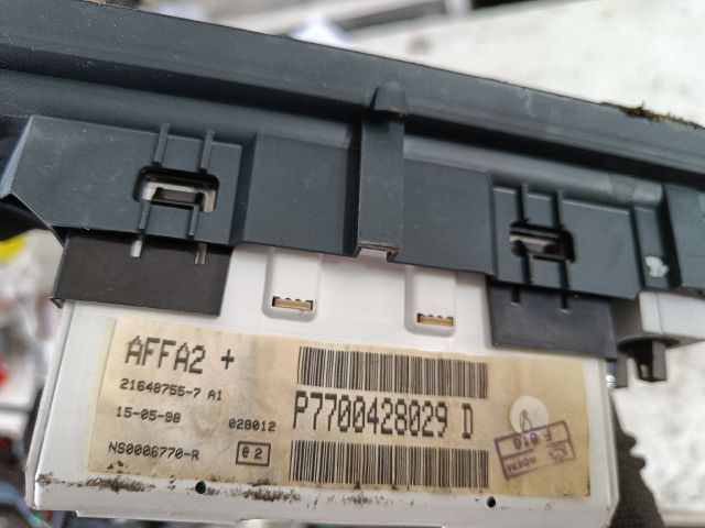 bontott RENAULT SCÉNIC I Óra (Időmérő)