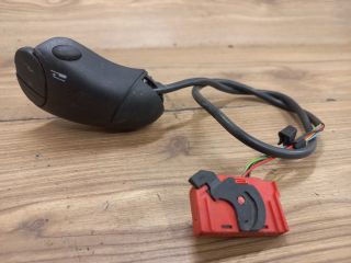 bontott RENAULT SCÉNIC I Rádió / CD Kapcsoló