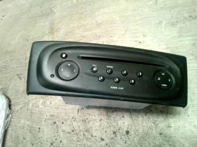 bontott RENAULT SCÉNIC I Rádió / CD