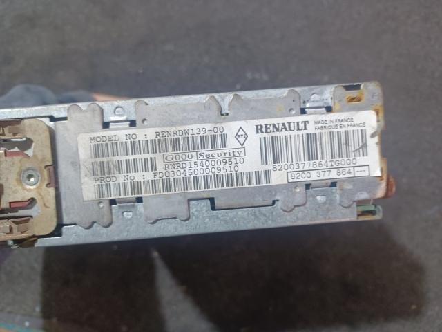 bontott RENAULT SCÉNIC I Rádió / CD