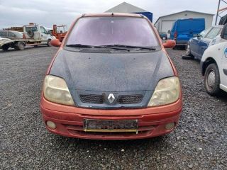 bontott RENAULT SCÉNIC I Rádió / CD