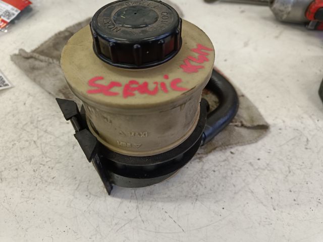 bontott RENAULT SCÉNIC I Szervóolaj Tartály