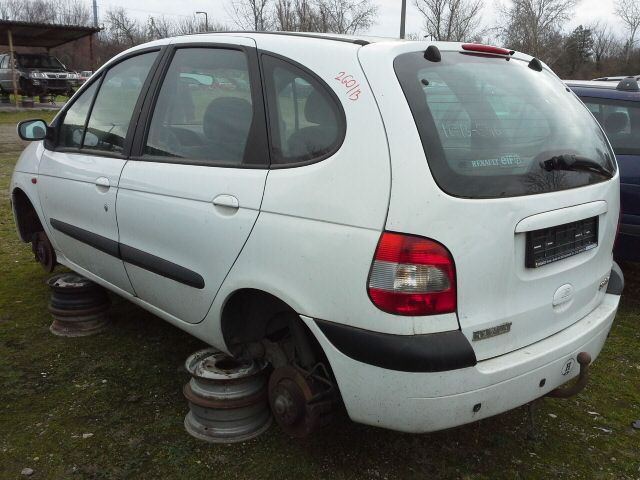 bontott RENAULT SCÉNIC I Tartó Bak