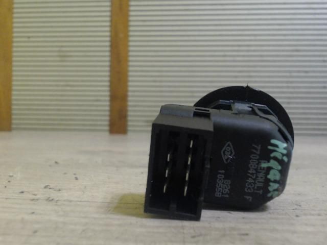 bontott RENAULT SCÉNIC I Tükör Kapcsoló