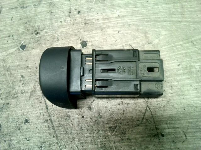 bontott RENAULT SCÉNIC I Vészvillogó Kapcsoló