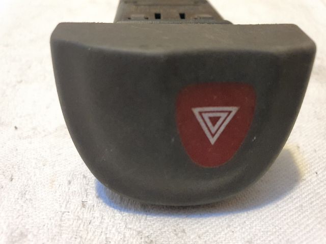 bontott RENAULT SCÉNIC I Vészvillogó Kapcsoló