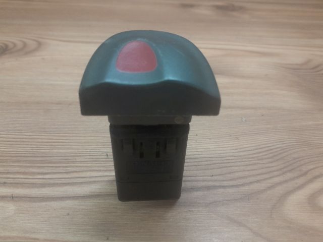 bontott RENAULT SCÉNIC I Vészvillogó Kapcsoló