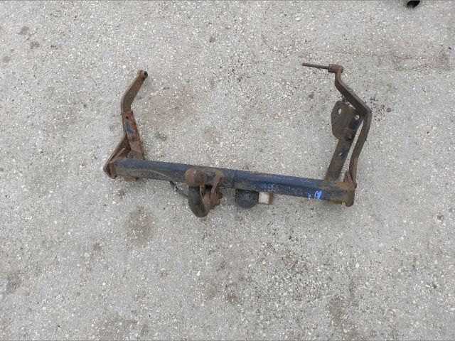 bontott RENAULT SCÉNIC I Vonóhorog