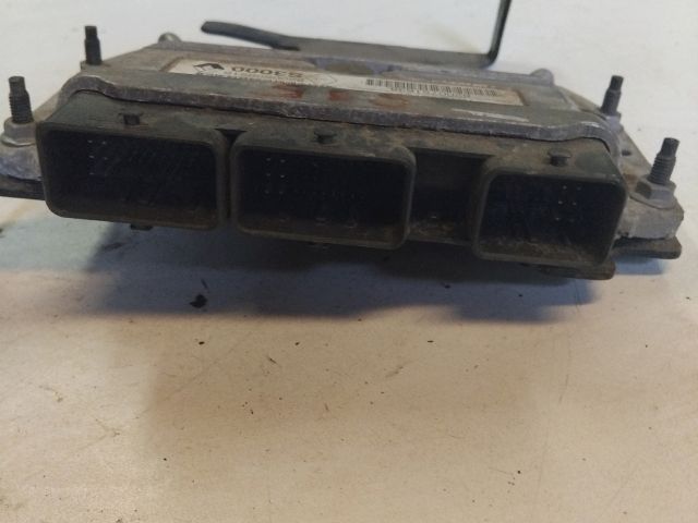 bontott RENAULT SCÉNIC II Motorvezérlő