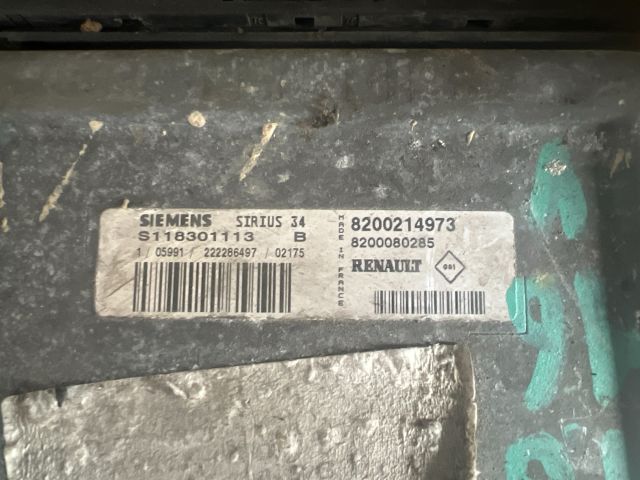 bontott RENAULT SCÉNIC II Motorvezérlő