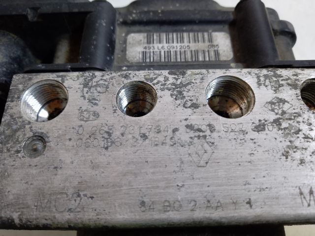 bontott RENAULT SCÉNIC II ABS Kocka