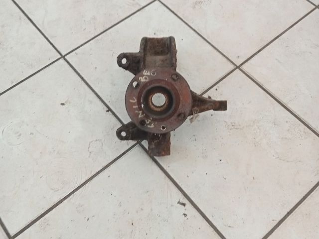 bontott RENAULT SCÉNIC II Bal első Csonkállvány Kerékaggyal