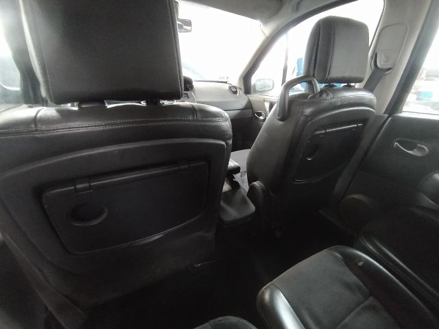 bontott RENAULT SCÉNIC II Bal első Gólyaláb (Lengécsillapító, Rugó)