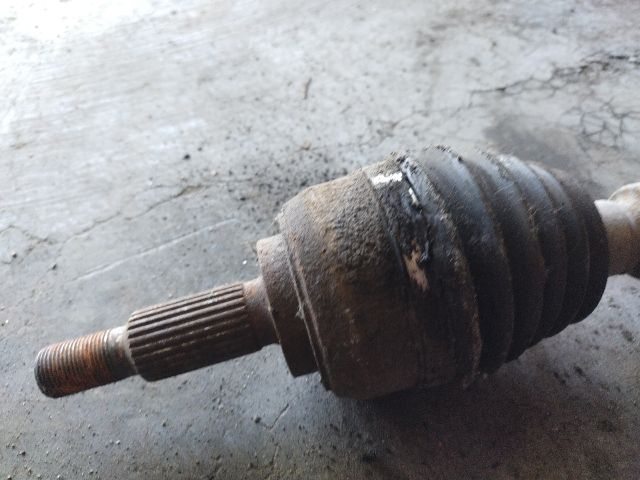 bontott RENAULT SCÉNIC II Bal Féltengely