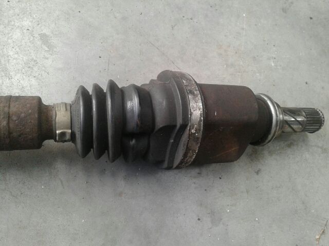 bontott RENAULT SCÉNIC II Bal Féltengely