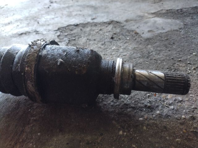 bontott RENAULT SCÉNIC II Bal Féltengely