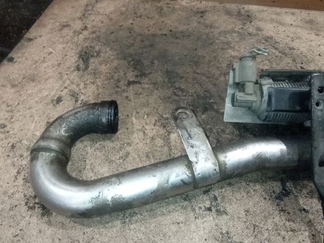 bontott RENAULT SCÉNIC II EGR Hűtő Cső