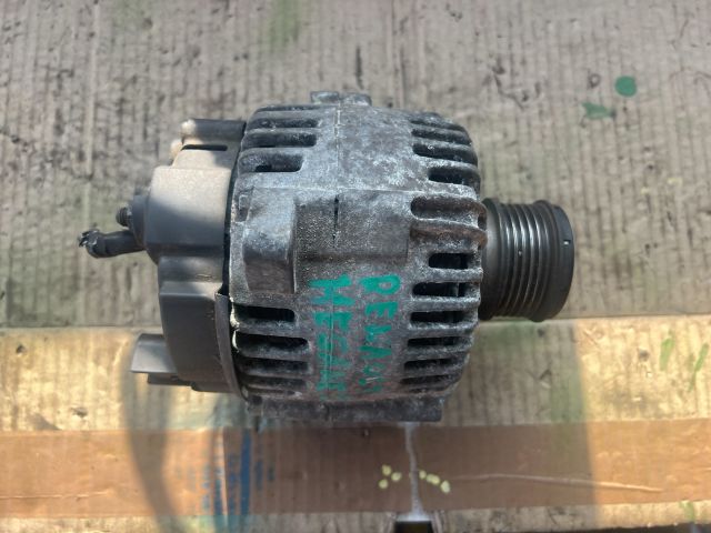 bontott RENAULT SCÉNIC II Generátor