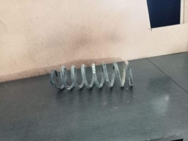 bontott RENAULT SCÉNIC II Hátsó Rugó