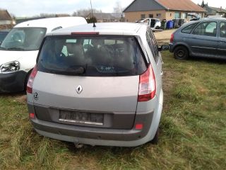 bontott RENAULT SCÉNIC II Hűtőventilátor Keret