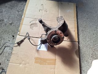 bontott RENAULT SCÉNIC II Jobb első Csonkállvány Kerékaggyal