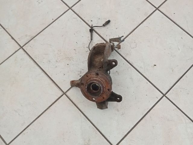 bontott RENAULT SCÉNIC II Jobb első Csonkállvány Kerékaggyal