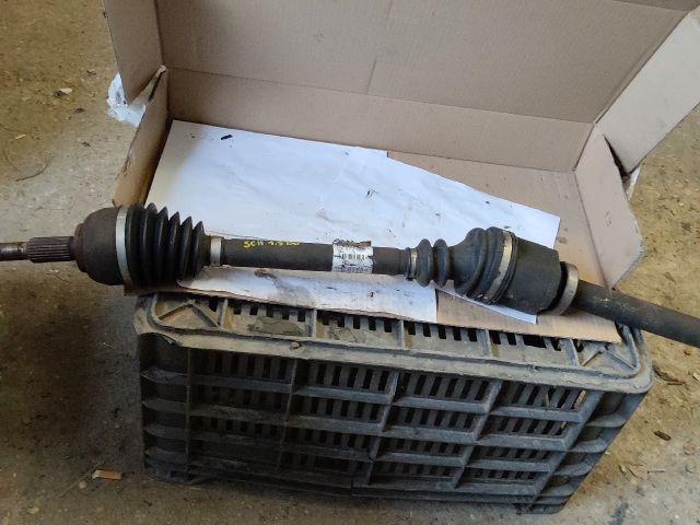 bontott RENAULT SCÉNIC II Jobb Féltengely