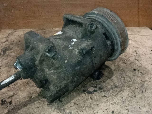 bontott RENAULT SCÉNIC II Klímakompresszor