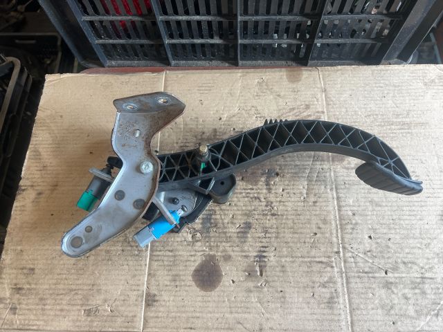 bontott RENAULT SCÉNIC II Kuplung Pedál