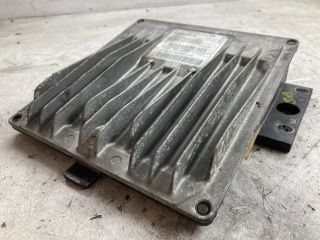 bontott RENAULT SCÉNIC II Motorvezérlő