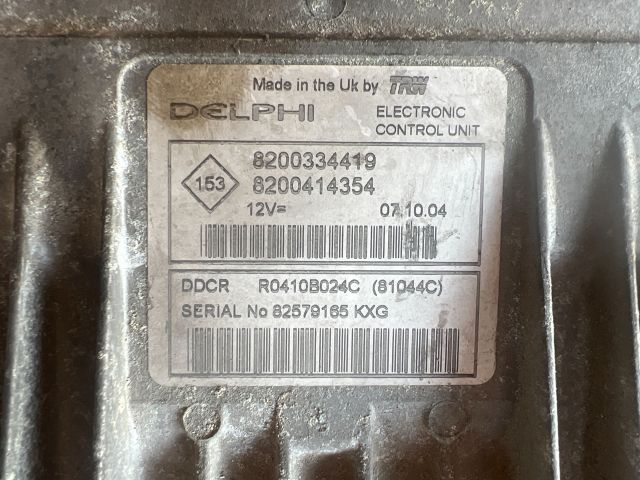 bontott RENAULT SCÉNIC II Motorvezérlő