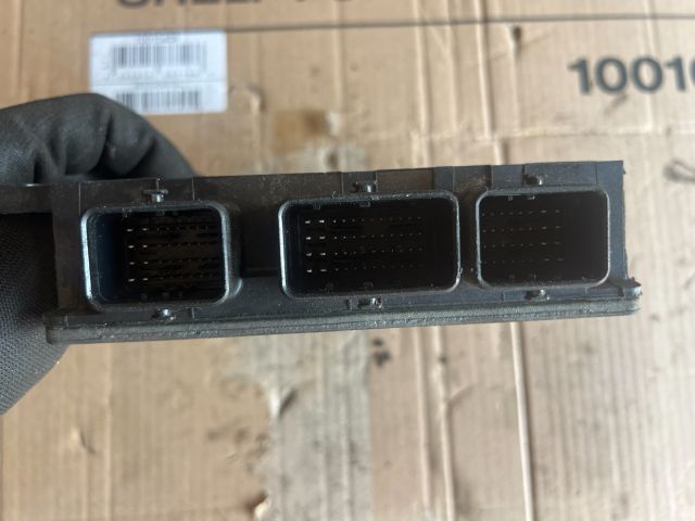 bontott RENAULT SCÉNIC II Motorvezérlő