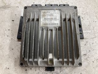 bontott RENAULT SCÉNIC II Motorvezérlő