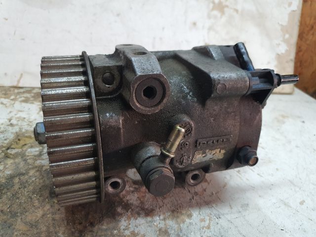 bontott RENAULT SCÉNIC II Nagynyomású Szivattyú