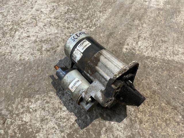 bontott RENAULT SCÉNIC II Önindító