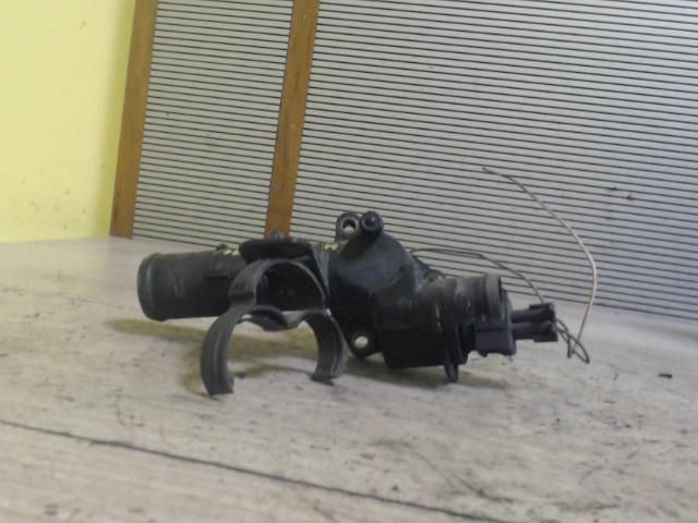 bontott RENAULT SCÉNIC II Termosztátház